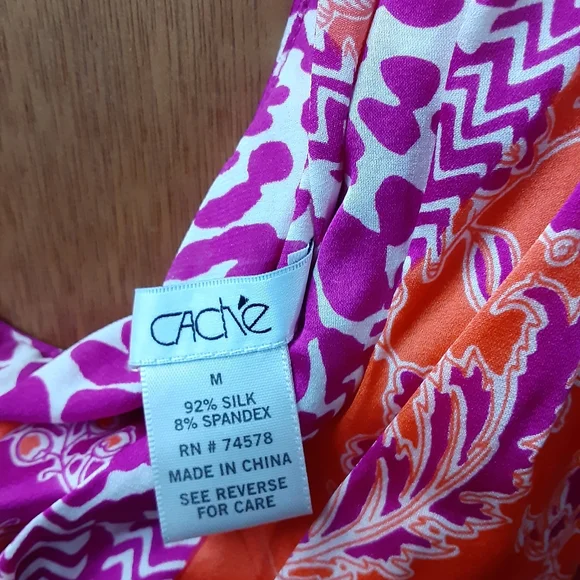 Cache Vibrant Women's Top - Picture 4 of 6